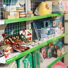 ro la 小小動物民宿 專營兔仔龍貓?zhí)祗檬髠}鼠用品